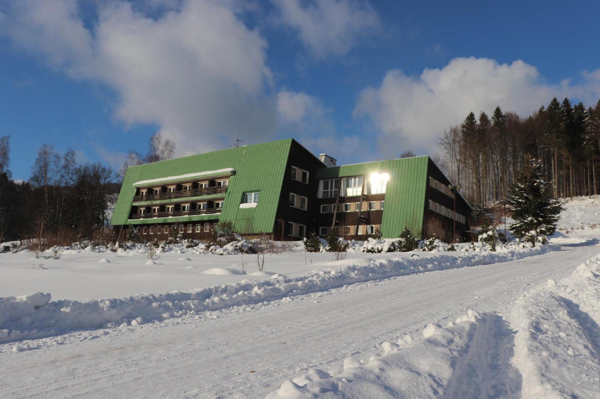Hotel Albert - Retro Paseky nad Jizerou Exteriör bild