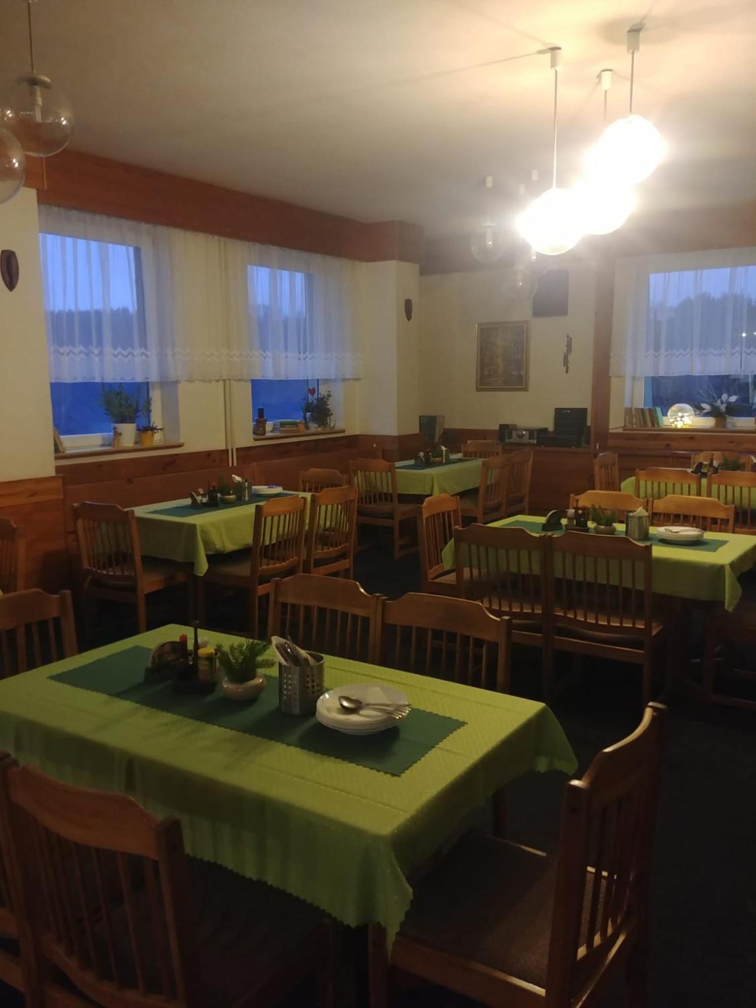 Hotel Albert - Retro Paseky nad Jizerou Exteriör bild